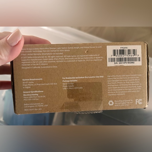 WEMO WiFi smart bridge. Works with Apple HomeKit - Picture 4 of 5